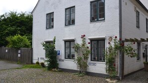 Overnatningsstedets facade