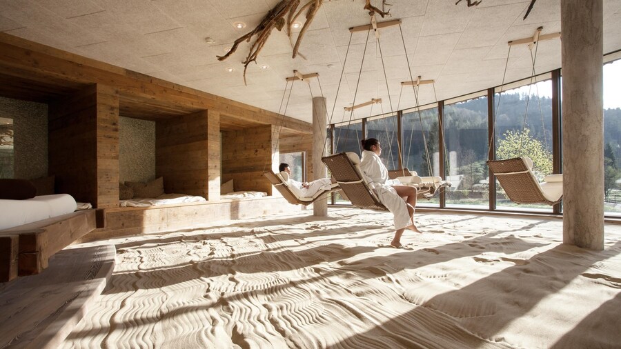 Feuriger Tatzlwurm Berghotel & Spa, BW Signature Collection