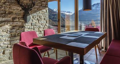 Hunting Chalet - The Peak Sölden