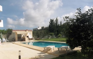 Seasonal outdoor pool