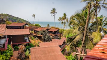 Standard Chalet, 1 Queen Bed, Non Smoking, Beach View | Beach/ocean view