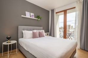 Exclusive Penthouse, 2 Bedrooms | Iron/ironing board, free WiFi, bed sheets - Vagabond Downtown (Budapest)
