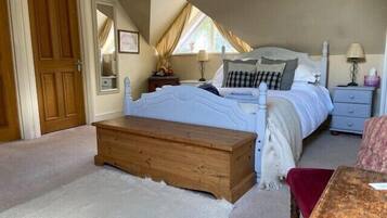 Chambre Double, salle de bains attenante (Charlton Room)