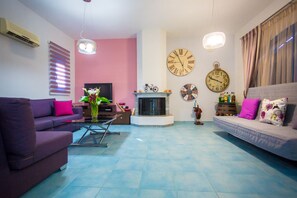 Family Villa, 2 Bedrooms, Sea View | Living area | LED TV, video game console, DVD player, ping pong - Villa Amor (Rhodes)