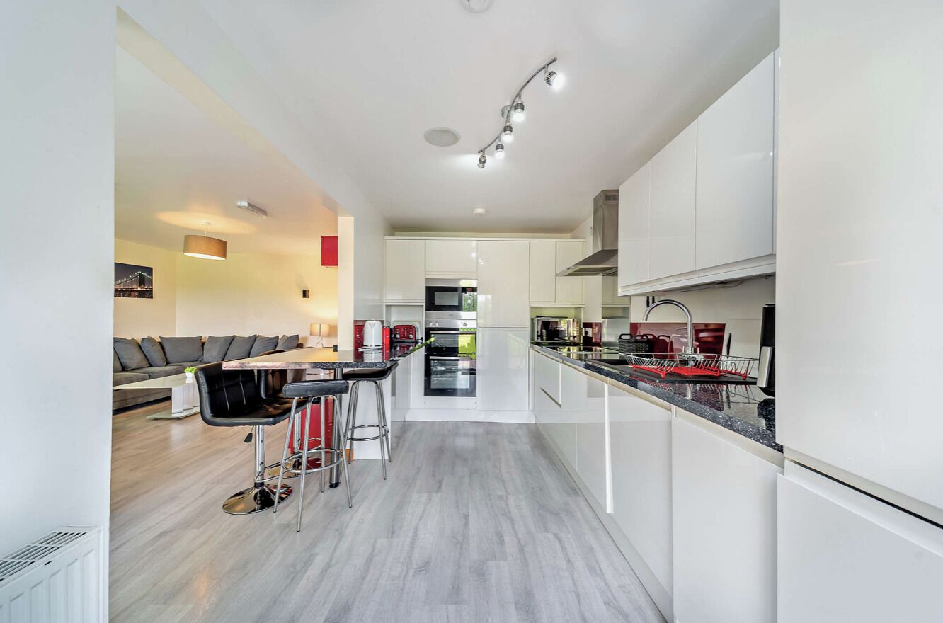 客房 | 私人廚房 | 電冰箱、微波爐、烤箱、爐台