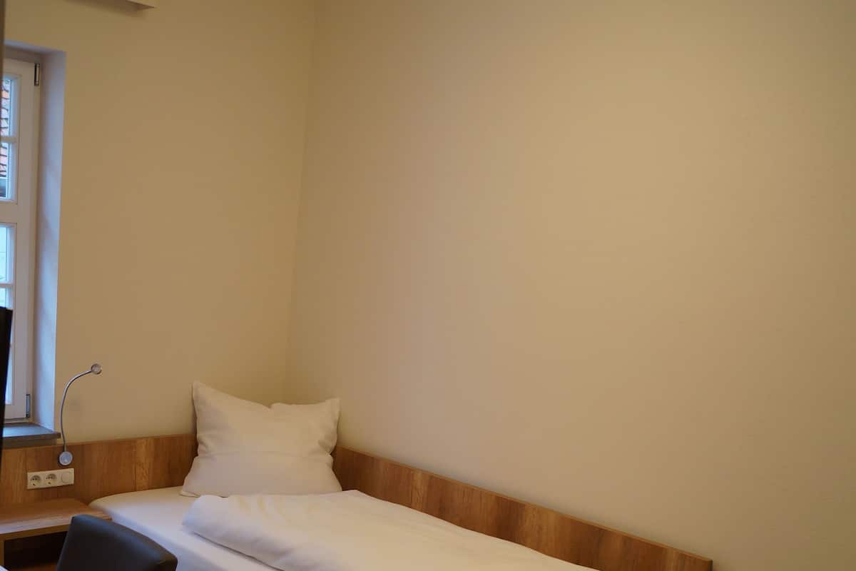 City Single Room