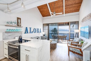 雪櫃、微波爐、焗爐、爐具