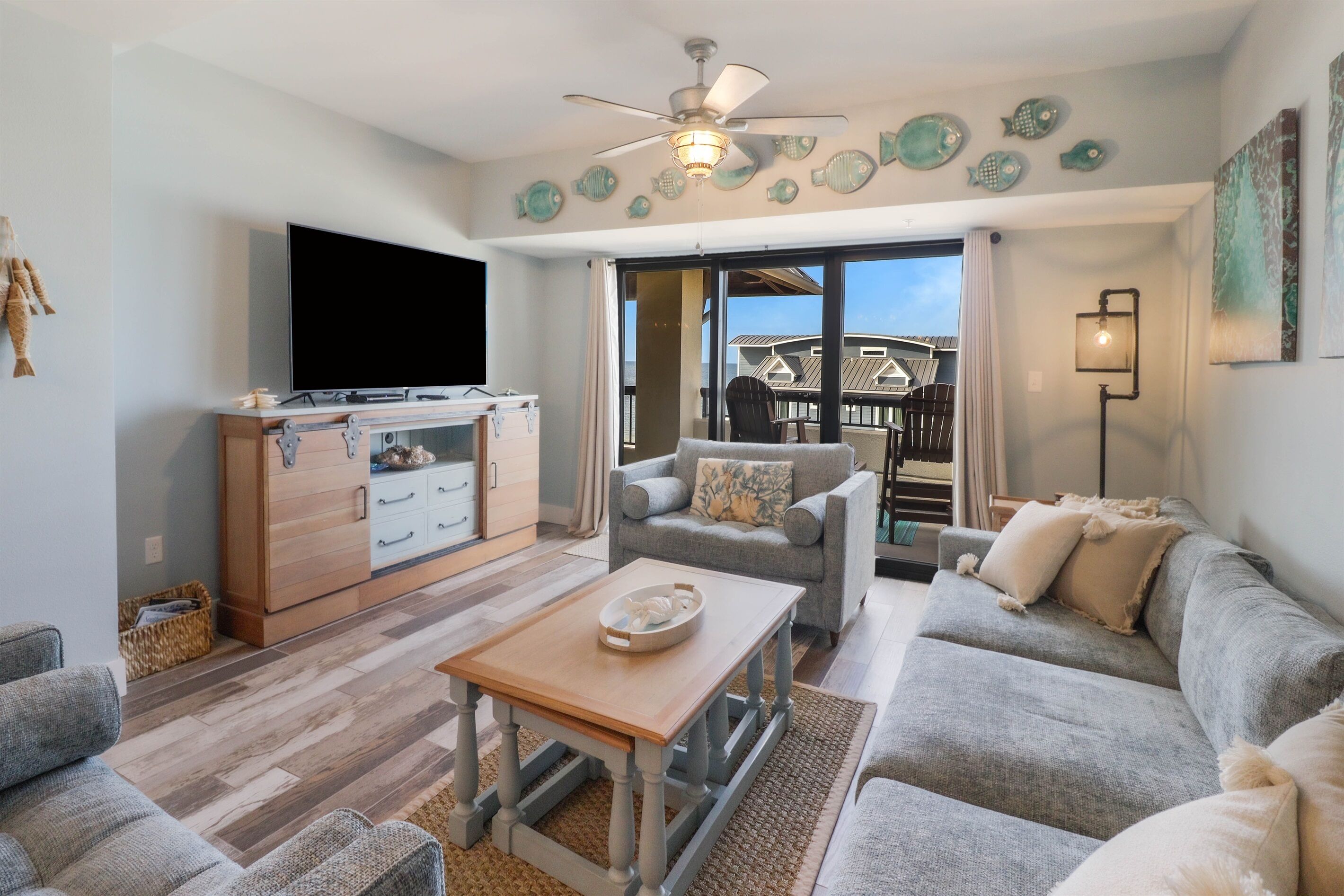 Gorgeous 3 BR W/Ocean View! Reduced Fall rates!  Snowbird rates available!