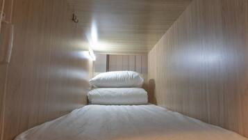 Bed in 2-Level Until (Single) for men and women | In-room safe, blackout drapes, soundproofing, free WiFi