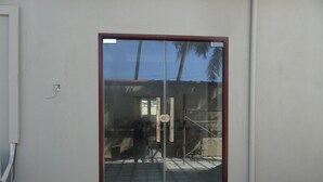 Property entrance - Amssler Sea view Apartments Rooms (Wadduwa)