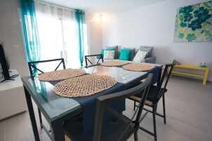 Apartamento, 1 habitación, vistas al jardín | 1 dormitorio, tabla de planchar con plancha, cunas (de pago)