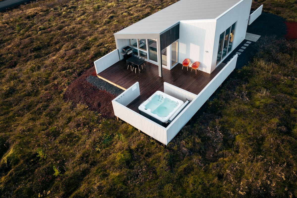 Two bedroom suite House with hot tub | Terrasse/patio
