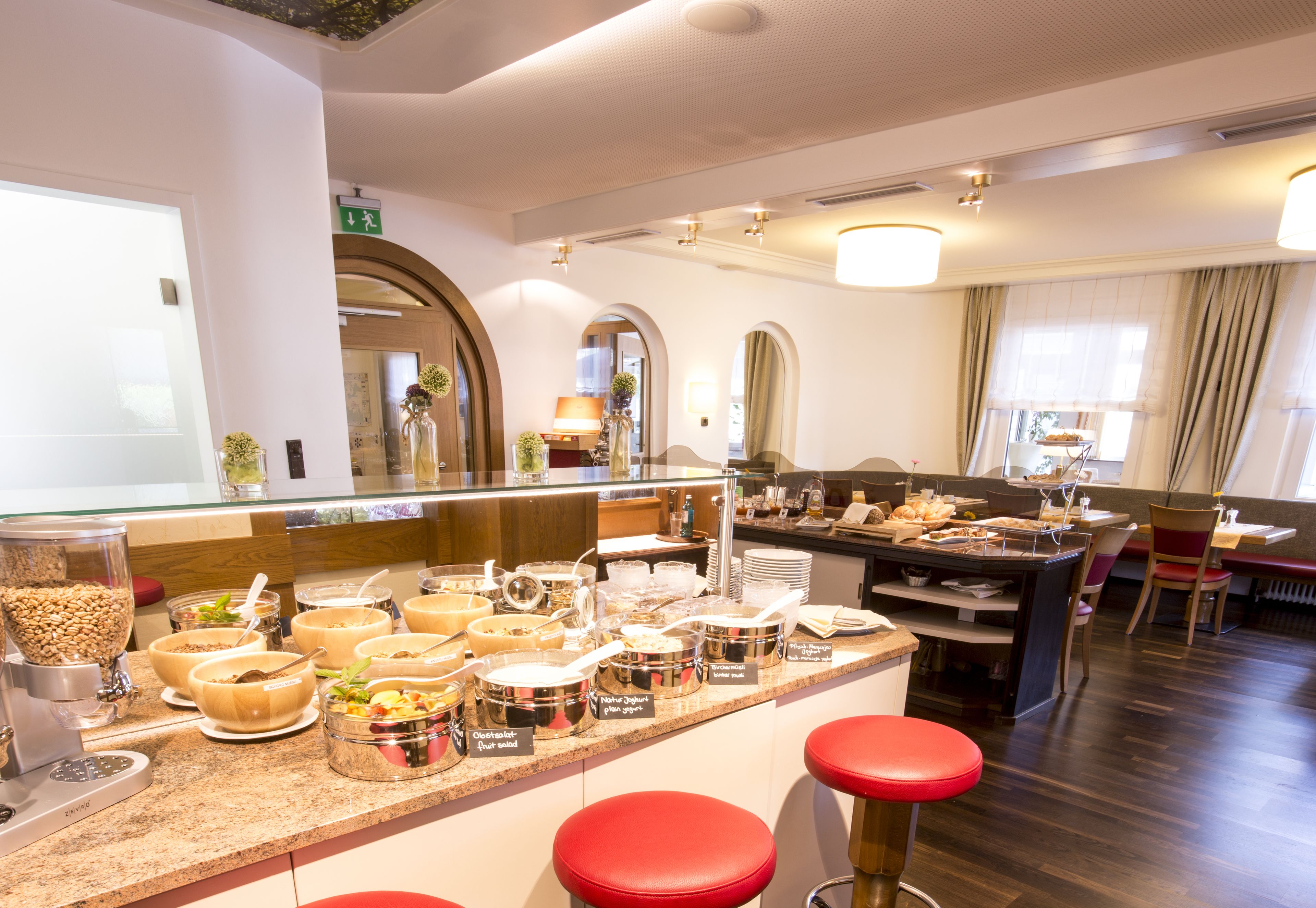 Daily buffet breakfast (EUR 16 per person)