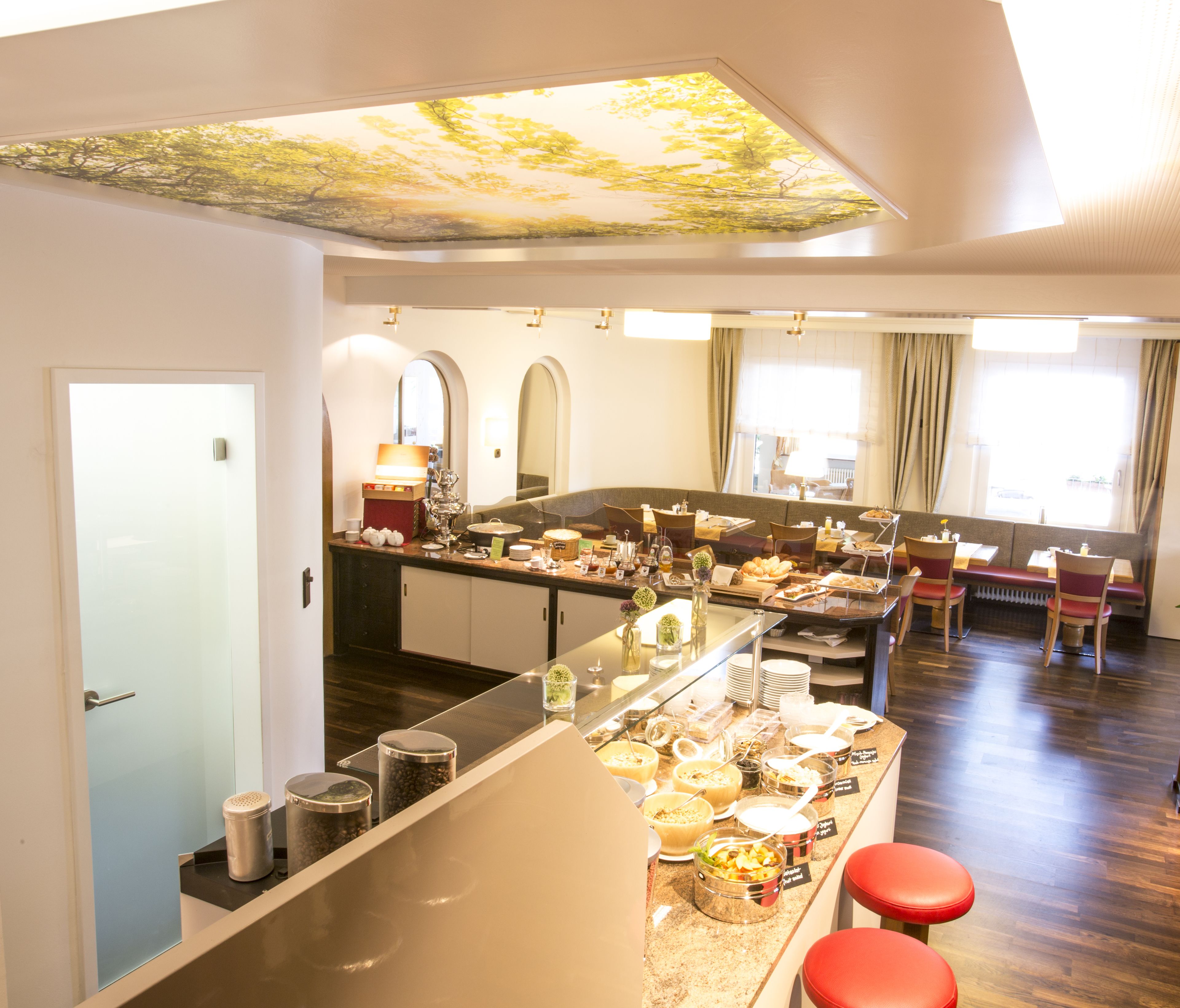 daily buffet breakfast (eur 16 per person)