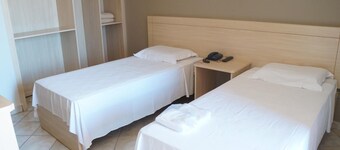 Manhuaçu Center Hotel