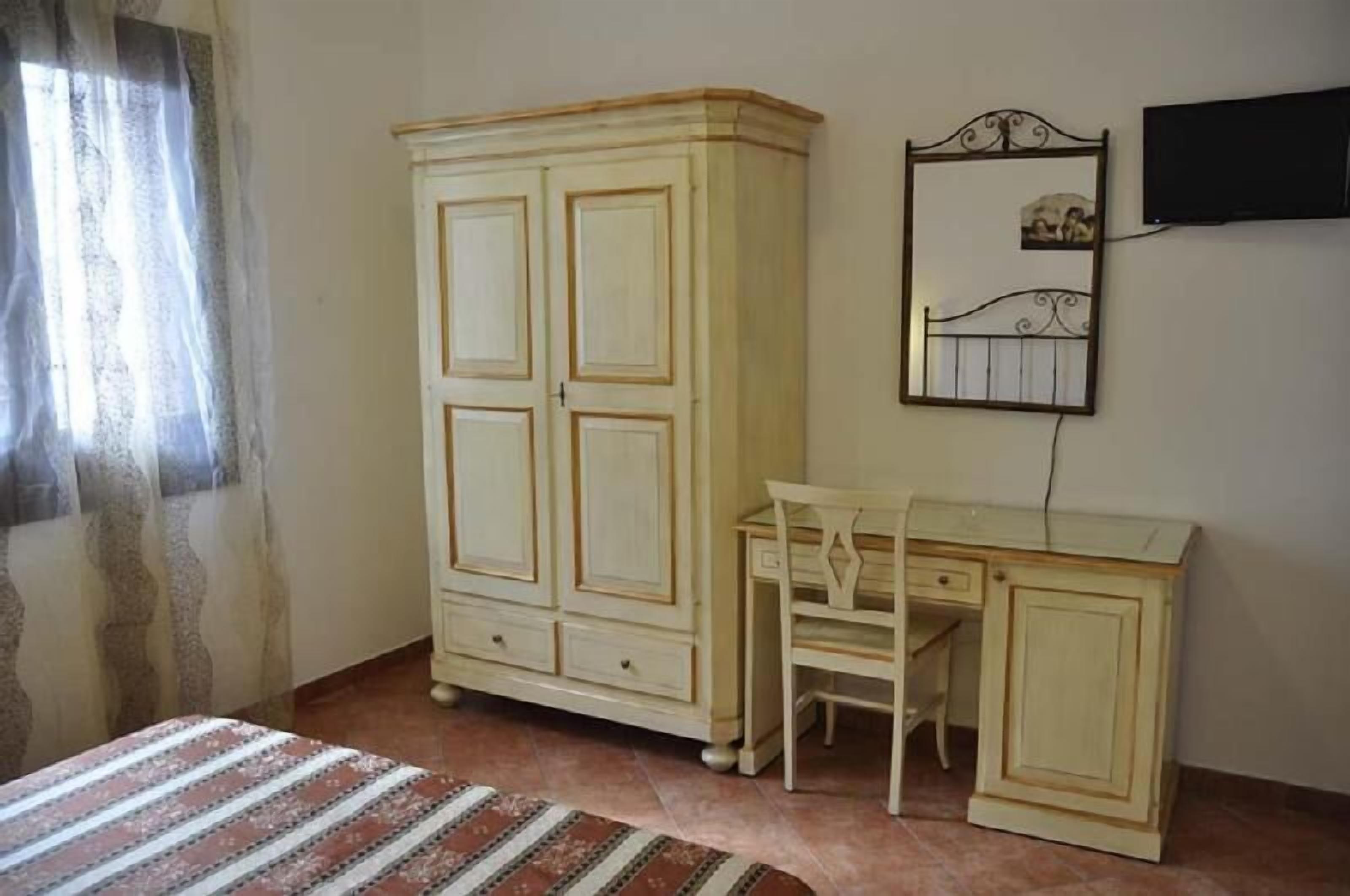 Double Room | Desk, free WiFi