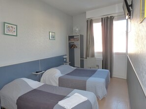 Lits bébé (gratuits), Wi-Fi gratuit, draps fournis