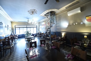Esmorzar diari continental gratuït