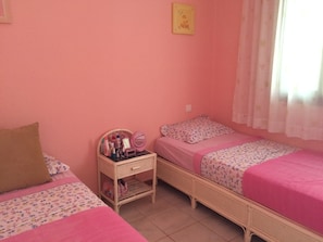 Apartment, 2 Bedrooms, Garden View