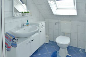 Imagen sin descripción, 2 de 16, botón