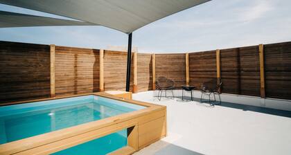 Mesanto Luxury Suites