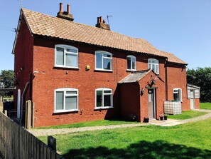 Garden - Eastwood Lodge (Walberswick)