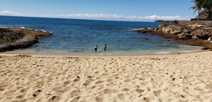 Camastros y toallas de playa