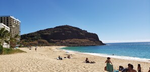 Sun loungers, beach towels