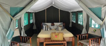 欧尔莫兰帐篷露营酒店