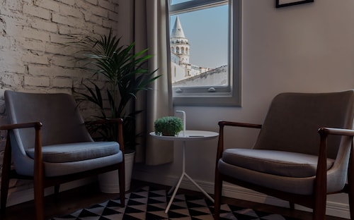 HAUS  Galata