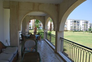 Terrace/patio - App AKL (Allyene)