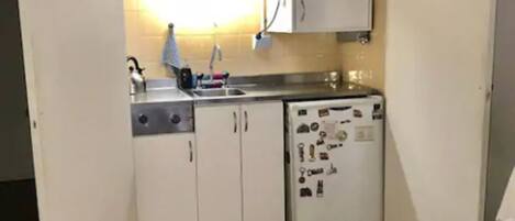 Studio, 1 Doppelbett, Nichtraucher | Eigene Kochnische | Kühlschrank, Mikrowelle, Herdplatte, Kochgeschirr/Geschirr/Besteck