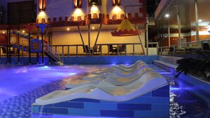 Outdoor spa tub - Hotel Castillo Resort (San Gil)