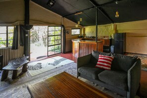Cottage | Living area - Punda Milias Lodge (Nakuru)