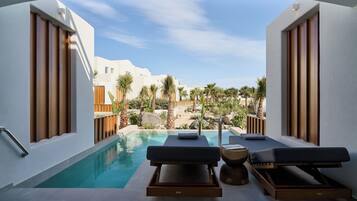 Deluxe Double Room, Private Pool | Terrace/patio