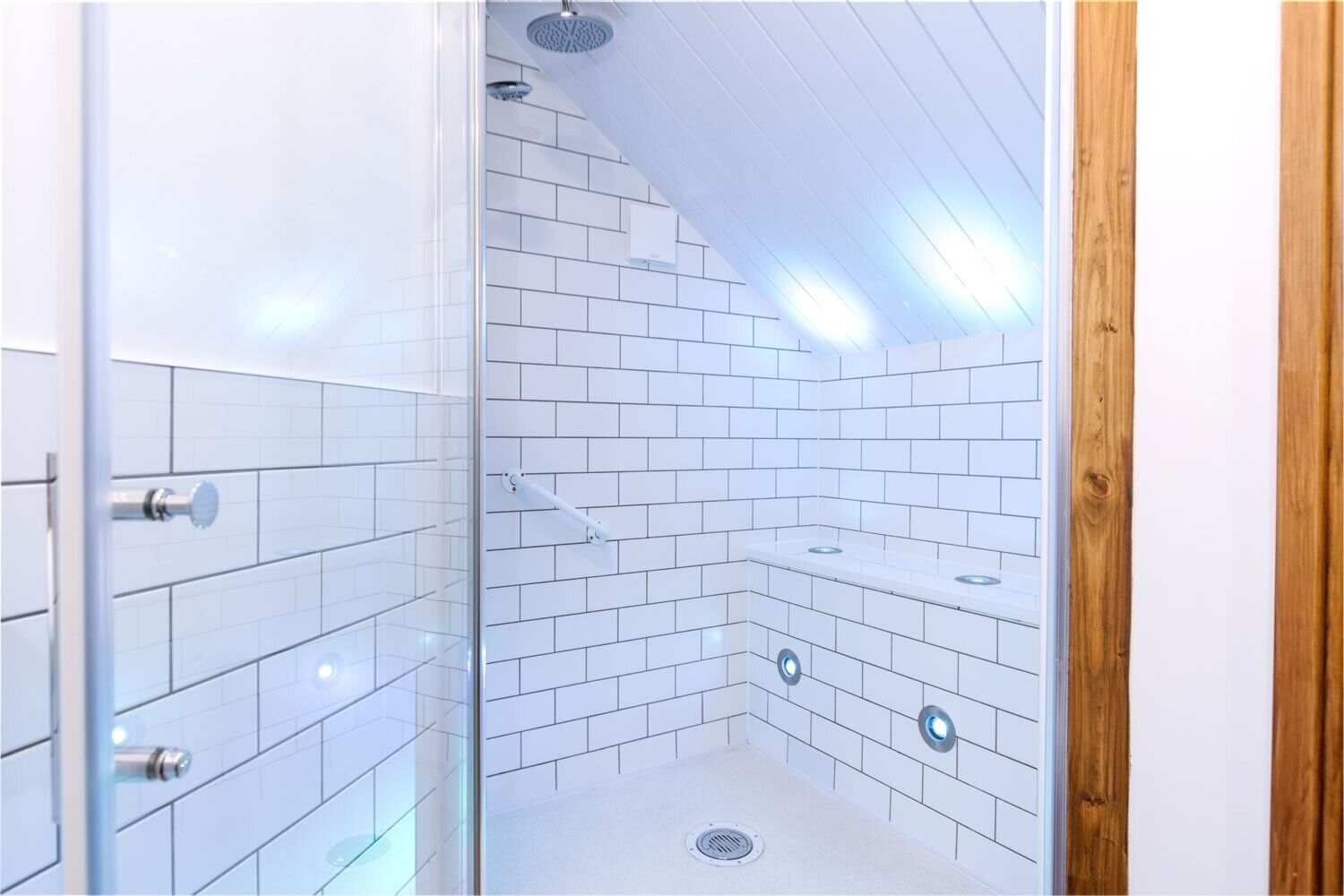 Room 4 with En-suite | Bathroom
