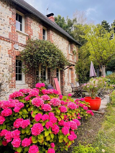  Maison de charme de 90 m², jardin clos de 1200m2. Meublé de tourisme 3*
