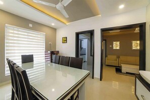 Huonepalvelu – illallinen