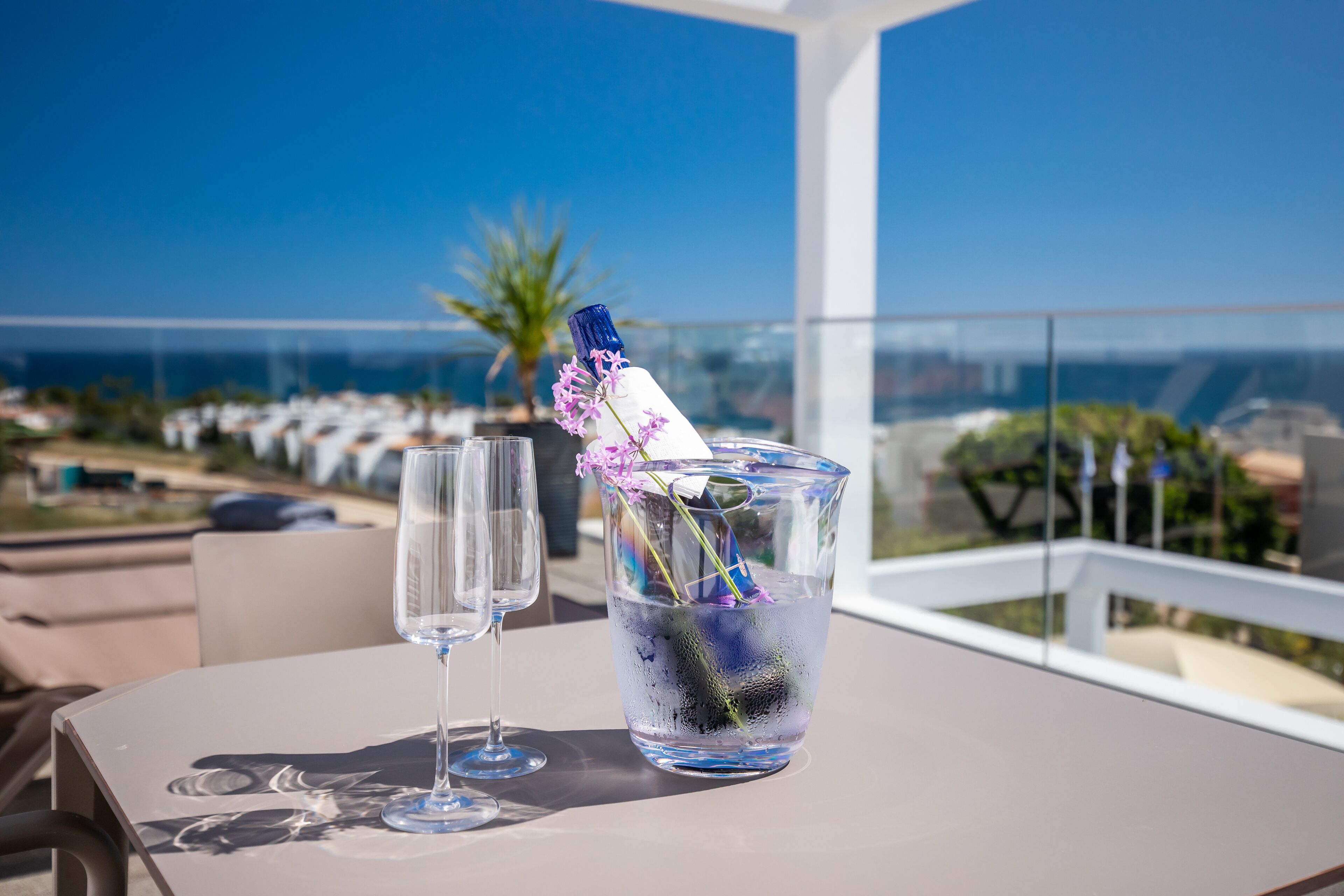 Kahden hengen signature-huone, poreamme | Terassi/patio