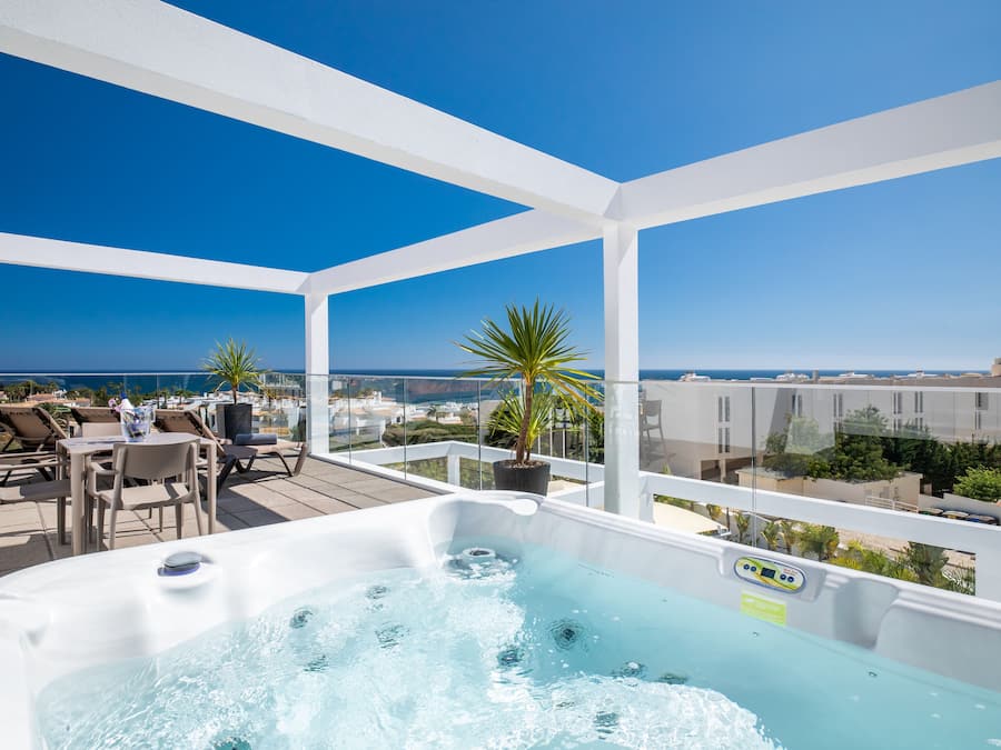 Signature Double Room, Hot Tub | Terrace/patio