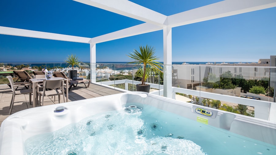 Lagos Atlantic Hotel