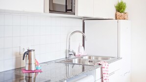 Wedding 4 | Private kitchen - Apartments elPilar Wedding (Berlin)