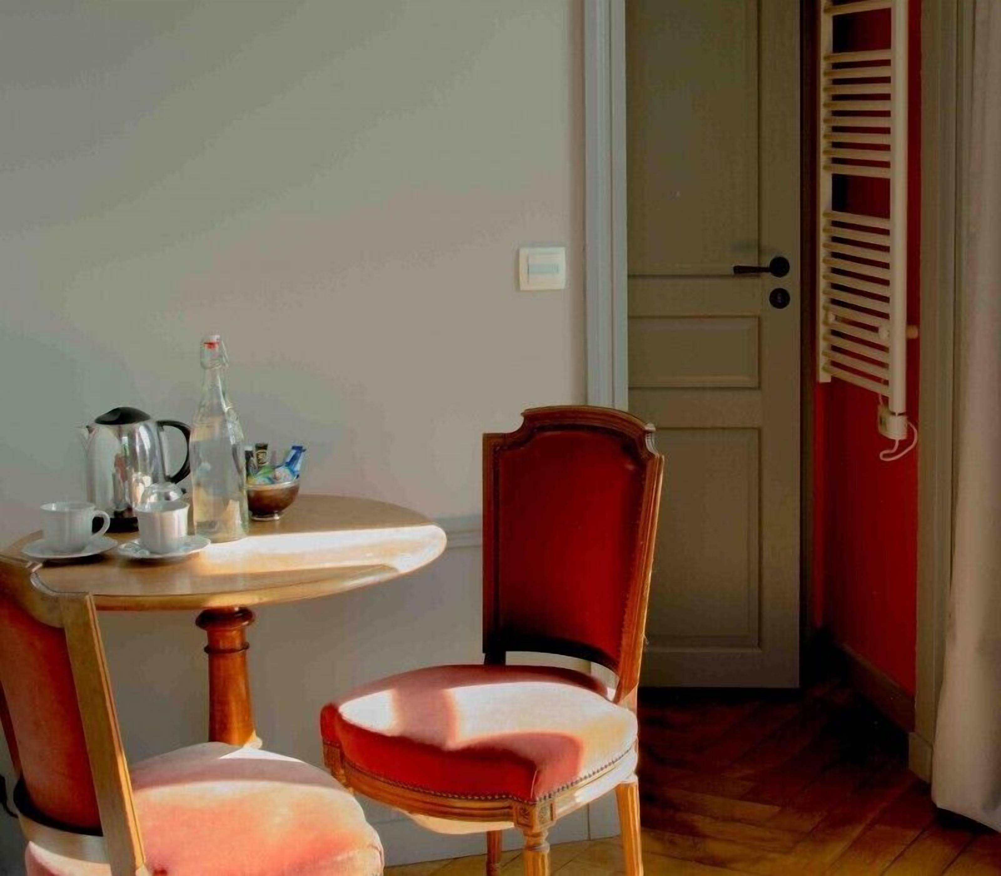 Chambre (Fantaisie) | Équipements de la chambre