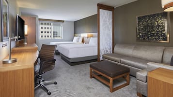 Premium bedding, down comforters, in-room safe, individually decorated