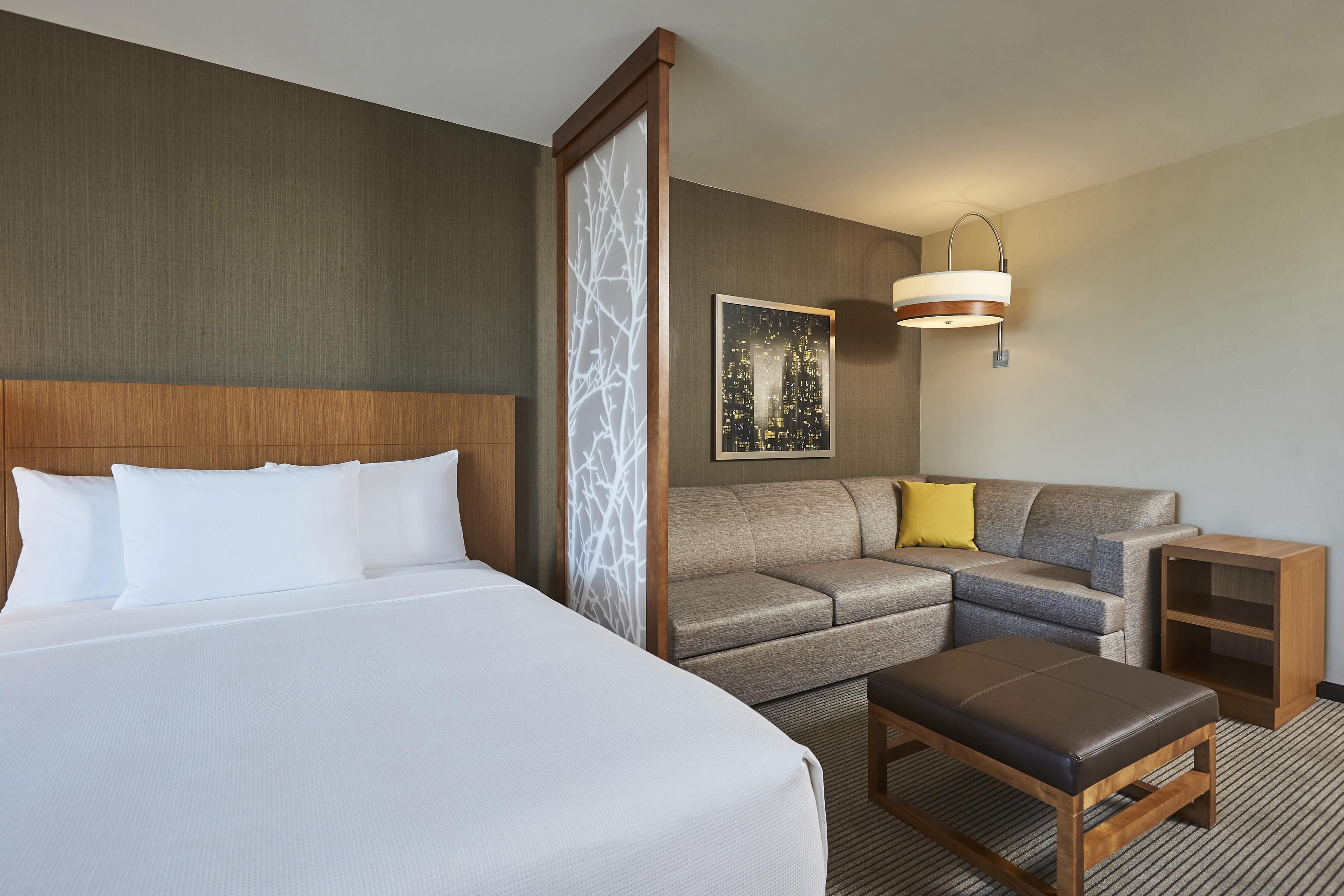 room, accessible (queenbed/roll-in shower plus sofa bed) | premium bedding, down duvets, in-room safe, individually decorated