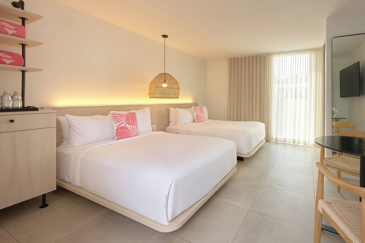 Double Double Suite | Premium bedding, pillowtop beds, minibar, in-room safe
