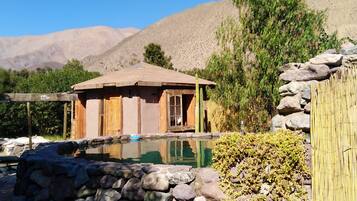Cottage, 1 Bedroom, Private Bathroom | Iron/ironing board, bed sheets