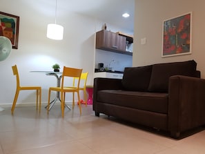 Novo Apto em Ipanema a 300m da Praia | Ventilador
