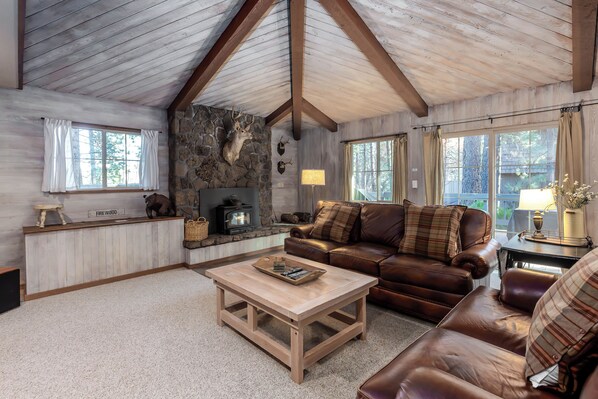 Flat-screen TV, fireplace, video games, DVD player