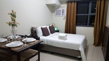 1 bedroom, WiFi, bed sheets